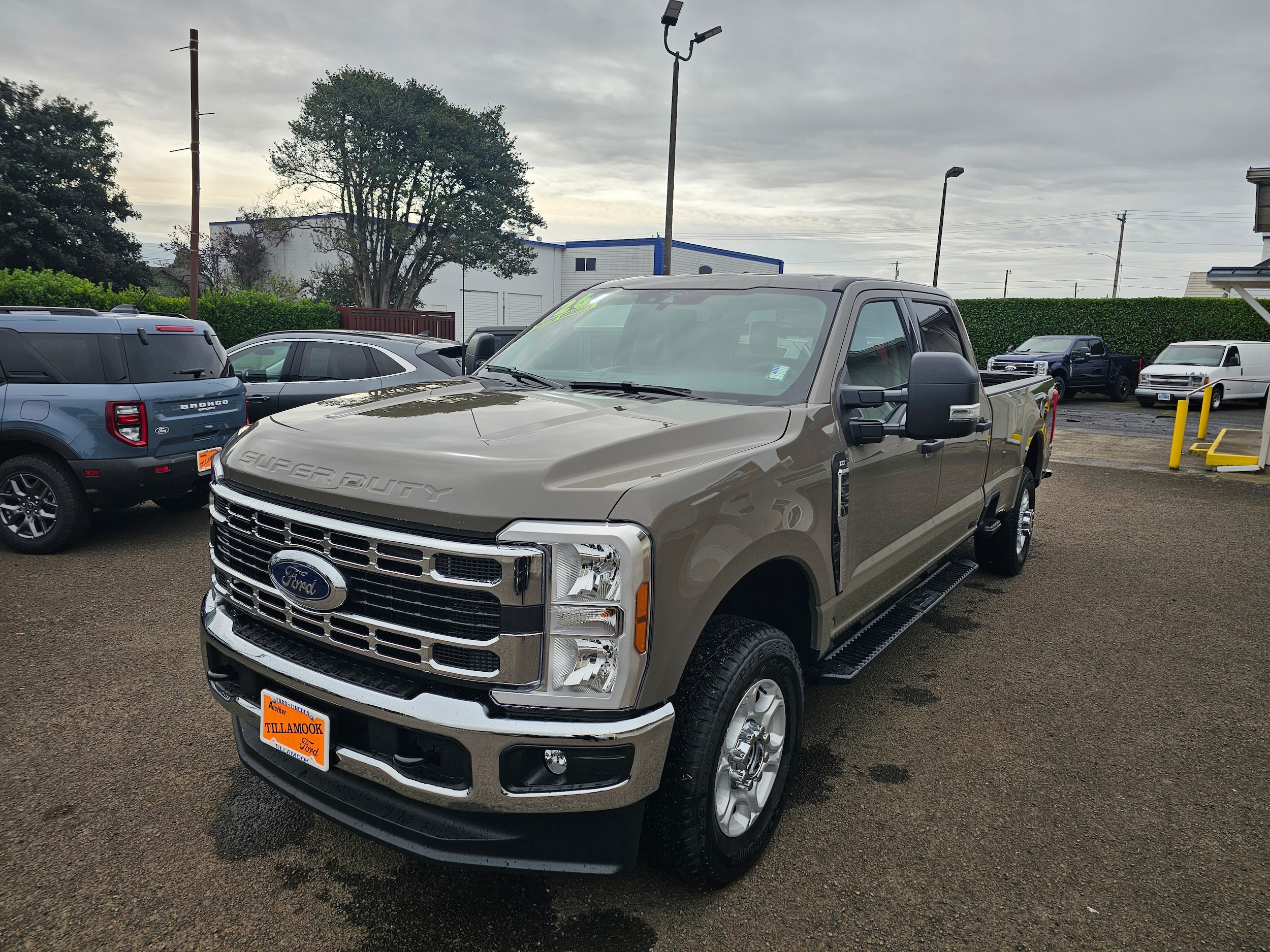 2026 Ford F-350 Super Duty XLT