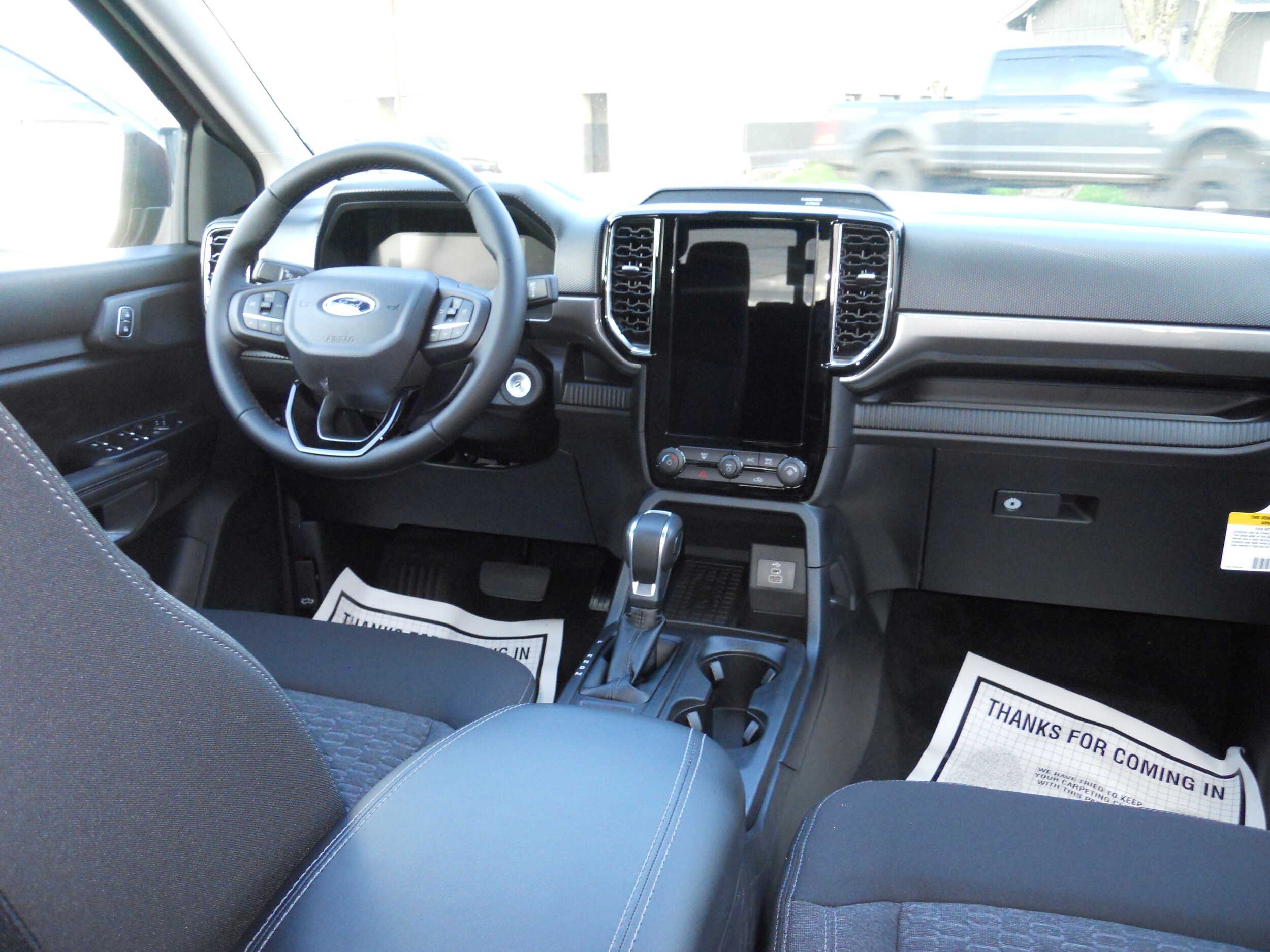 2024 Ford Ranger XLT photo 2