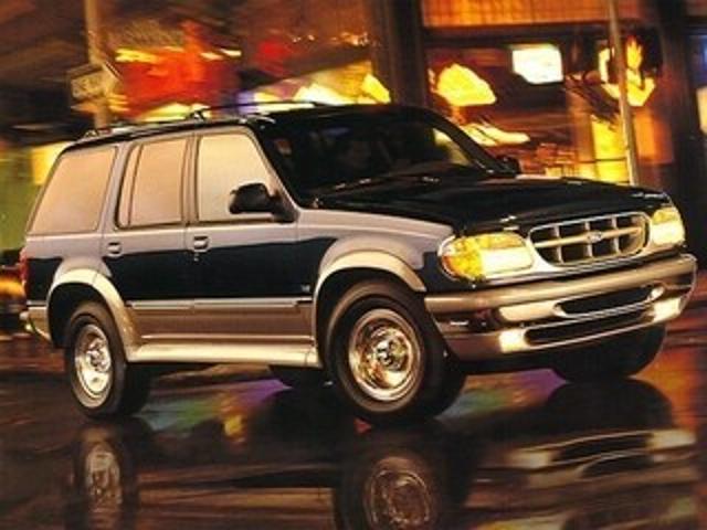 1999 Ford Explorer XLT SUV
