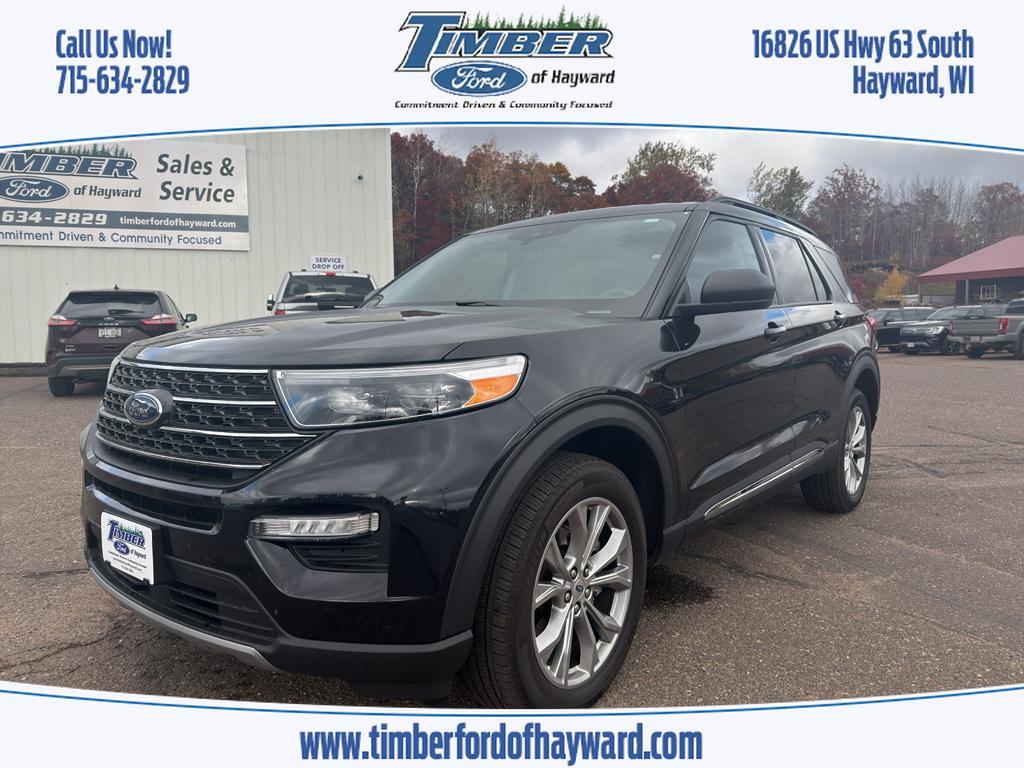 2023 Ford Explorer XLT's photo