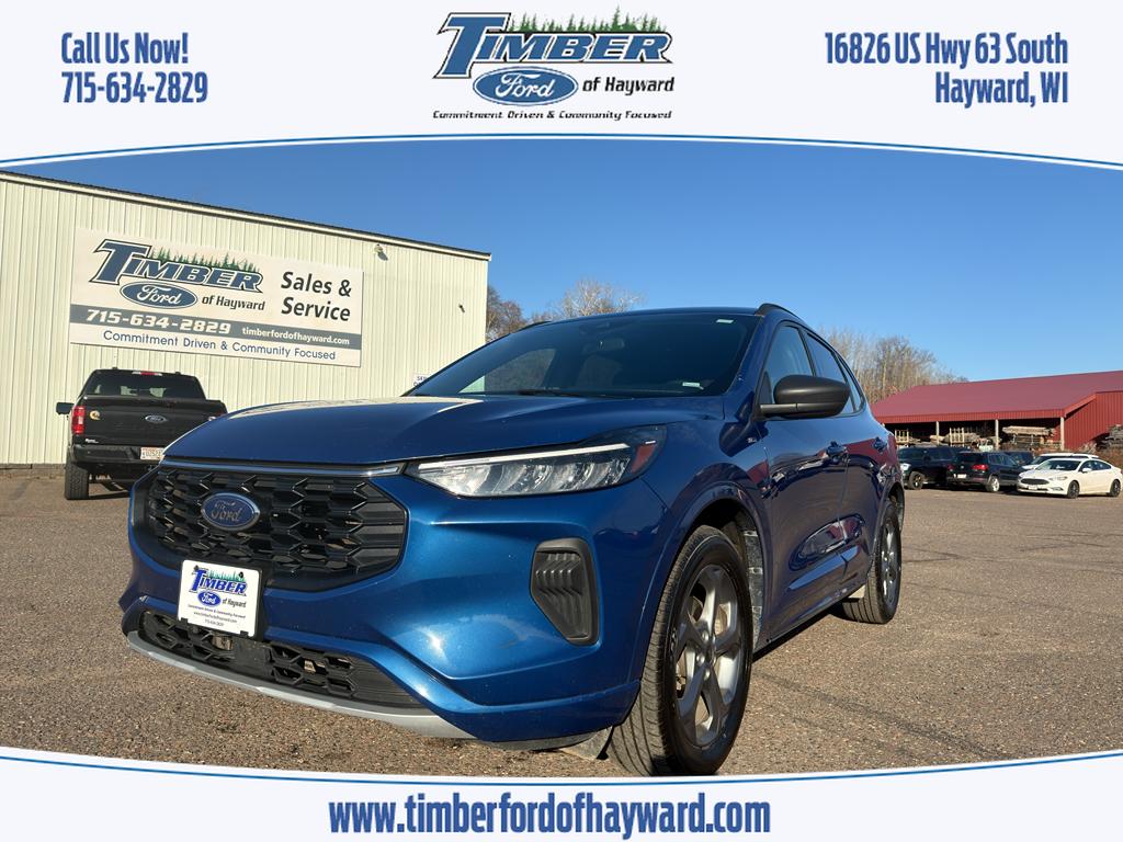 2023 Ford Escape ST-Line's photo