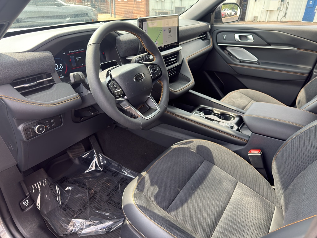 2026 Ford Explorer Tremor - Photo 10