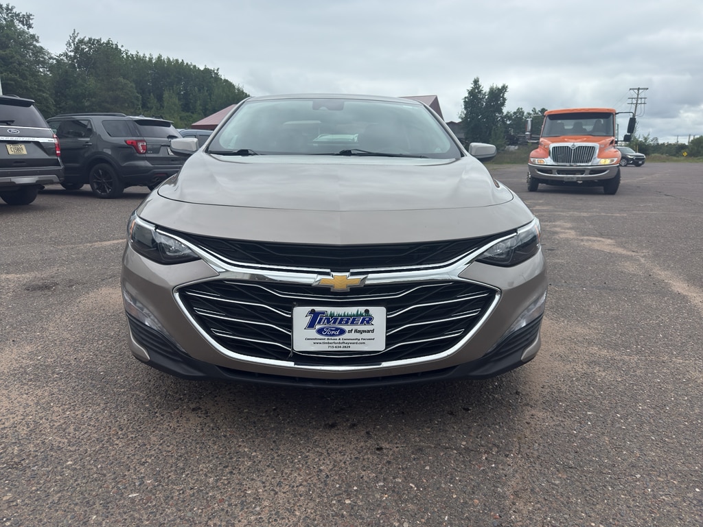 Used 2023 Chevrolet Malibu 1LT with VIN 1G1ZD5ST4PF180616 for sale in Hayward, WI