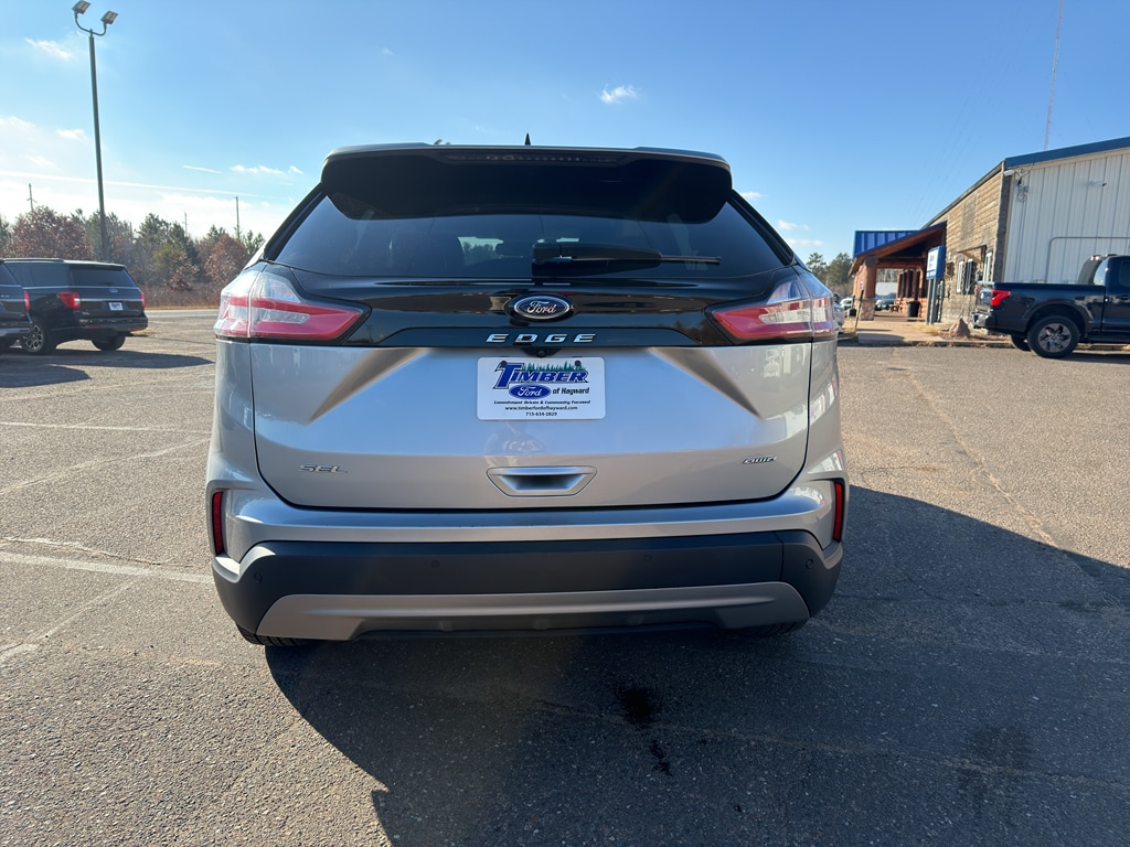 2023 Ford Edge SEL Sport photo 4