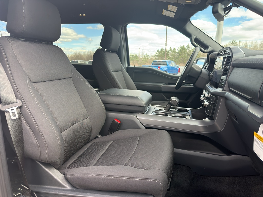 2026 Ford F-150 XLT - Photo 13