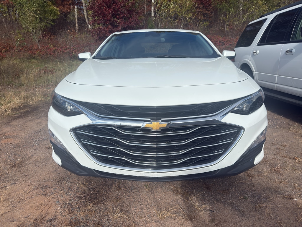 Used 2024 Chevrolet Malibu 1LT with VIN 1G1ZD5STXRF176623 for sale in Hayward, WI