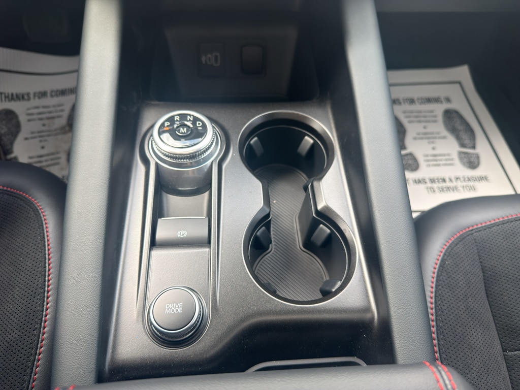 2026 Ford Explorer ST - Photo 24