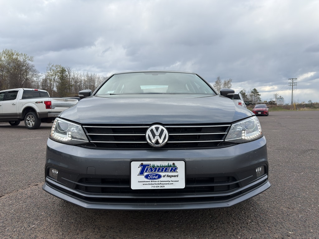 Used 2016 Volkswagen Jetta SEL with VIN 3VWL17AJ4GM355865 for sale in Hayward, WI