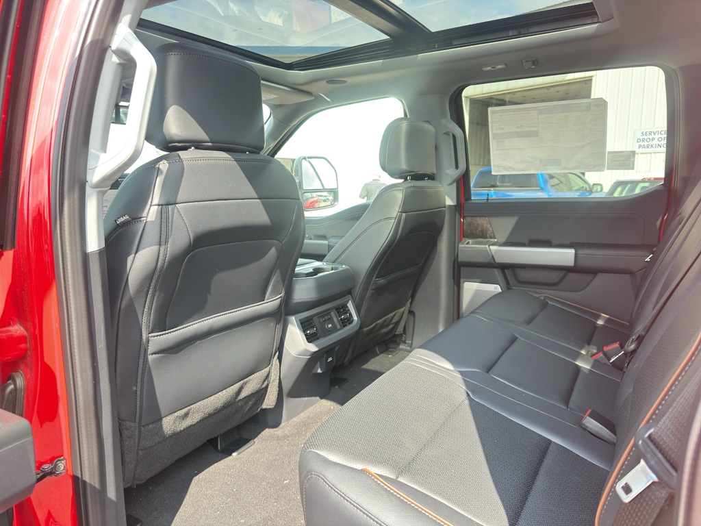 2026 Ford F-250 Super Duty Lariat - Photo 17
