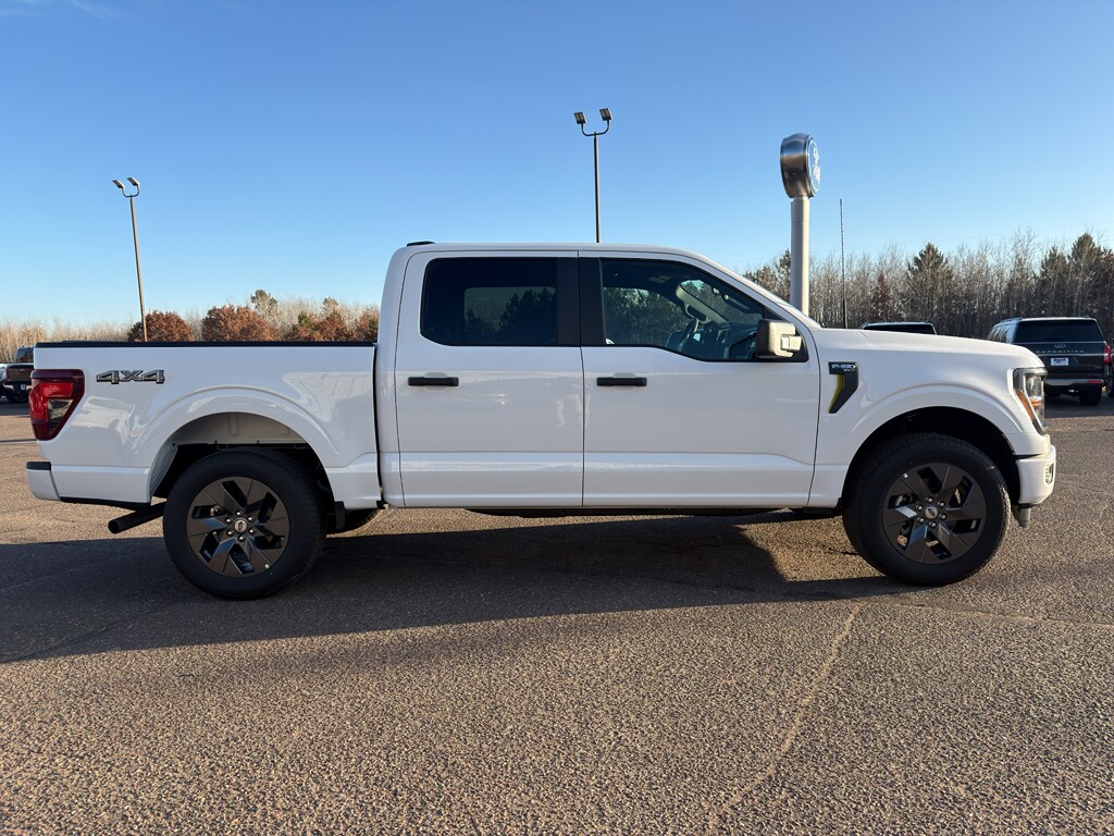 2025 Ford F-150 STX photo 4