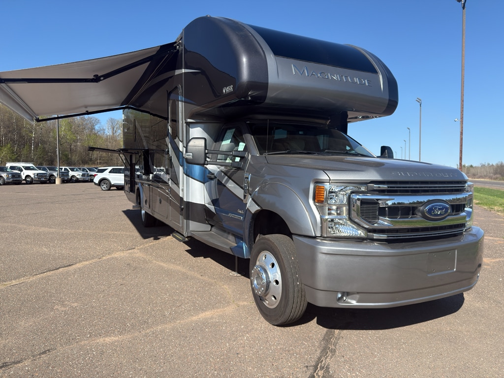 Used 2022 Thor Motor Coach Magnitude SV34 For Sale at Timber Ford