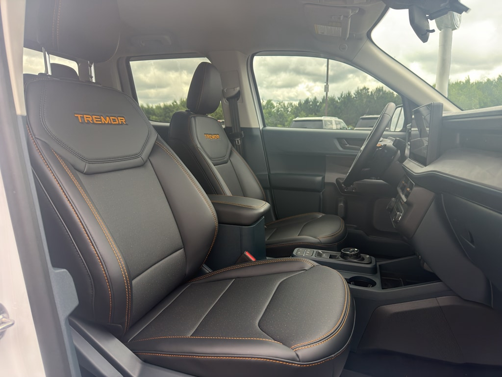 2026 Ford Maverick Tremor - Photo 12