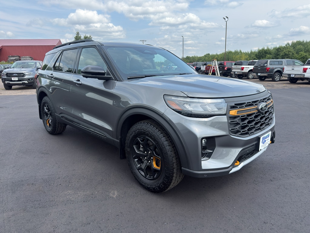 2026 Ford Explorer Tremor - Photo 3