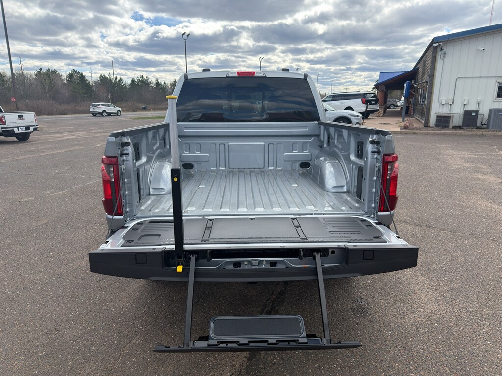 2026 Ford F-150 XLT - Photo 11