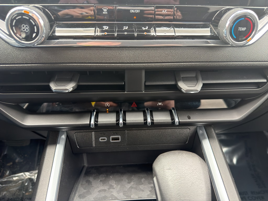 2024 Chevrolet Colorado Trail Boss - Photo 21