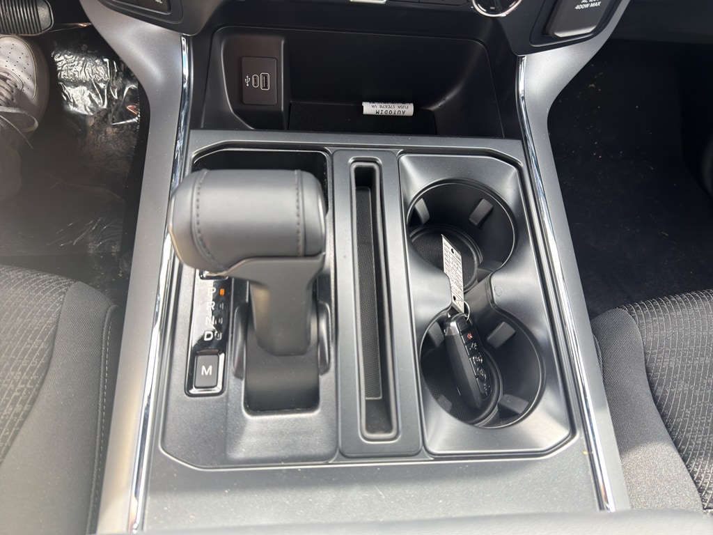 2026 Ford F-150 XLT - Photo 25