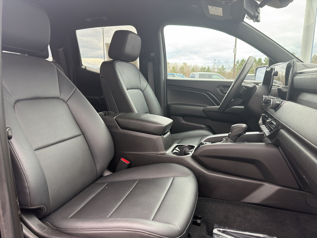 2024 Chevrolet Colorado Trail Boss - Photo 12