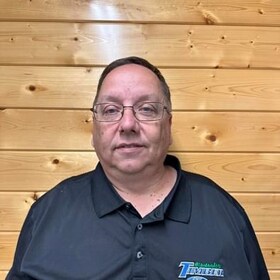 Staff member Dave Harmon from caf3c4e426e2