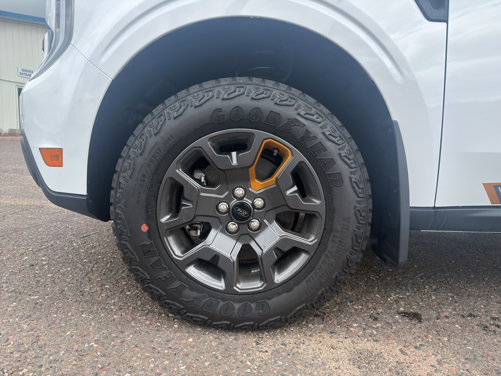 2026 Ford Maverick Tremor - Photo 9