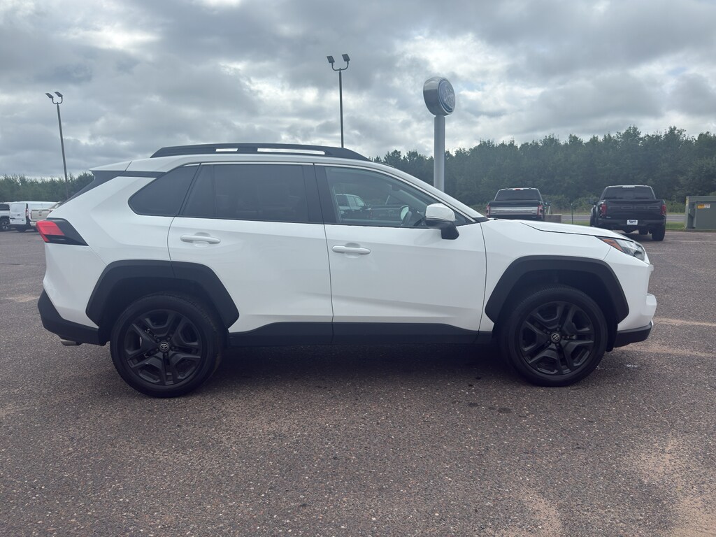 2024 Toyota RAV4 Adventure photo 2