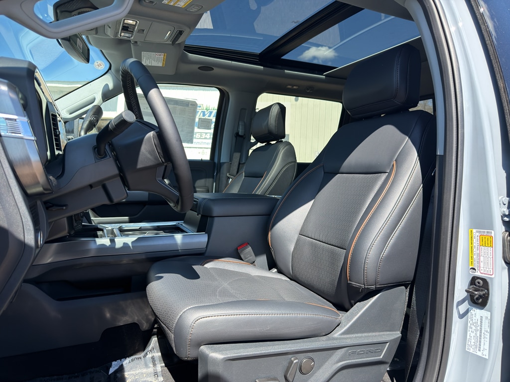 2025 Ford F-250 Super Duty Lariat - Photo 19