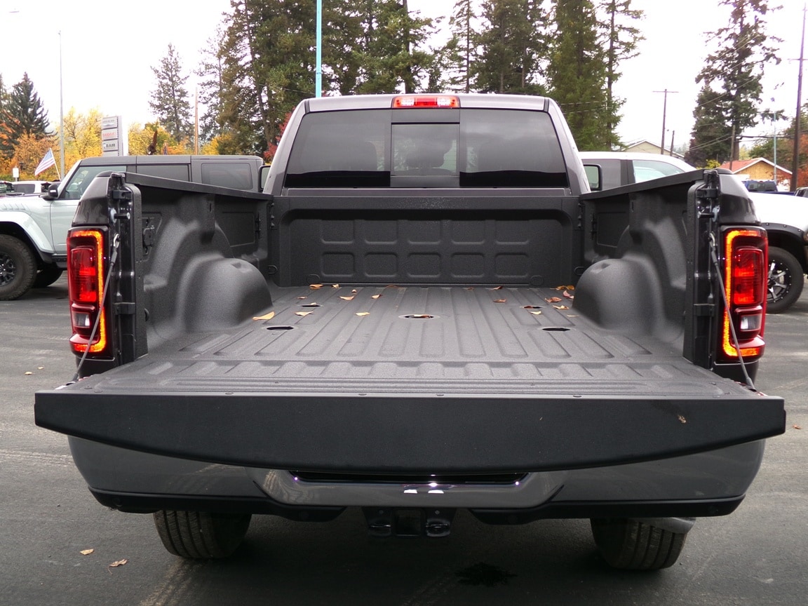2026 RAM 2500 Tradesman - Photo 15