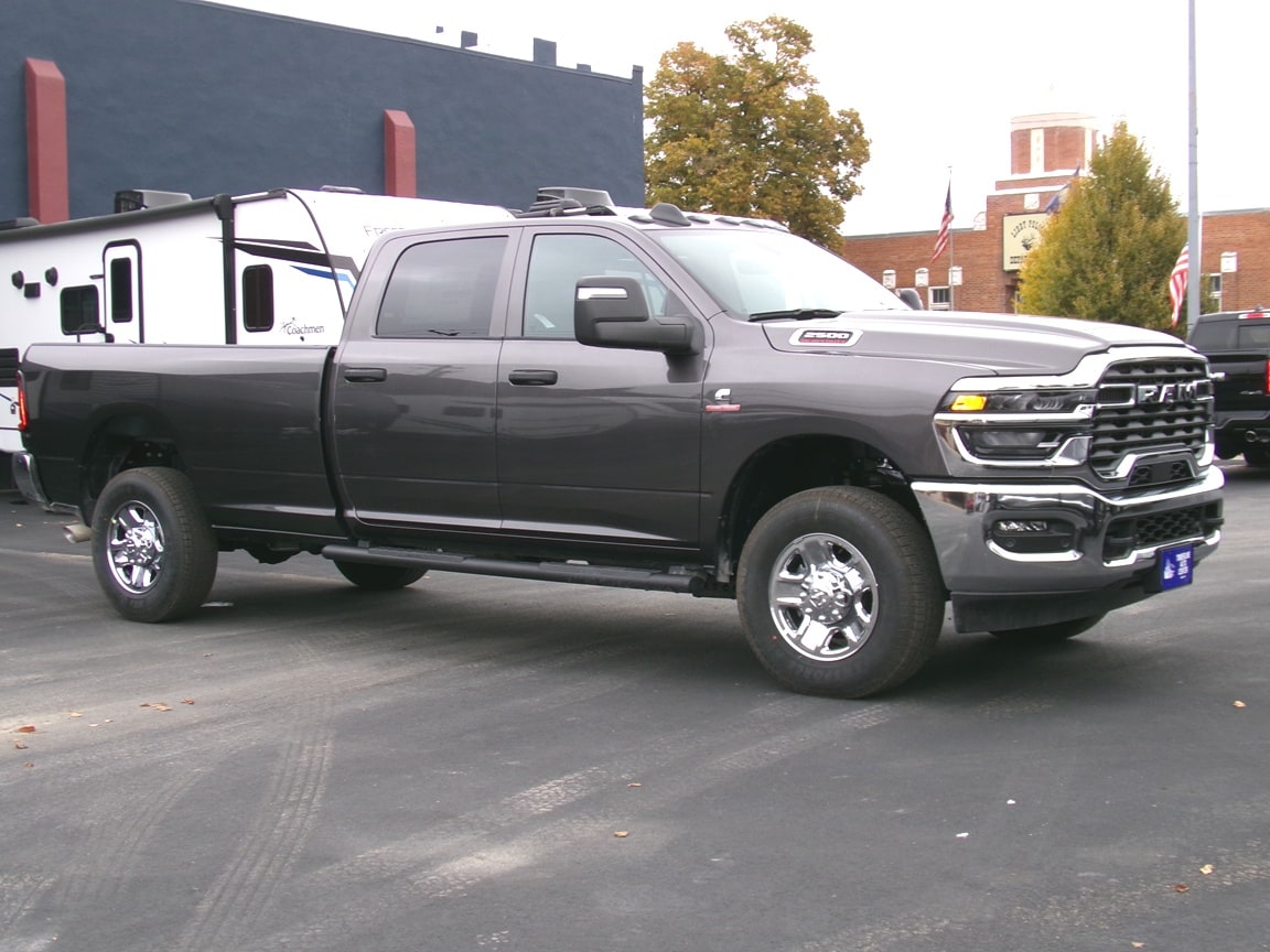 2026 RAM 2500 Tradesman - Photo 6