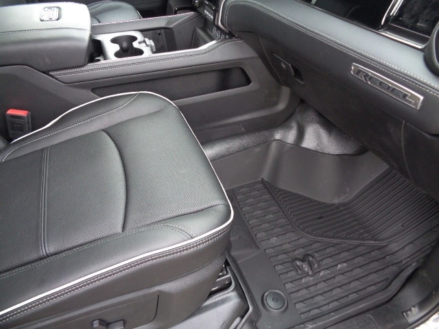 2025 RAM 2500 Rebel - Photo 18