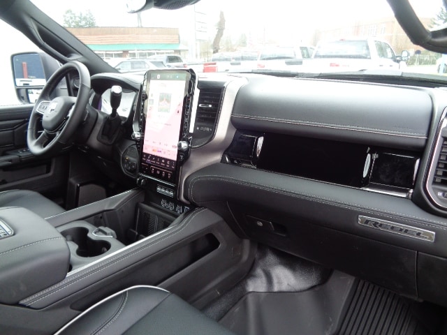 2025 RAM 2500 Rebel - Photo 17
