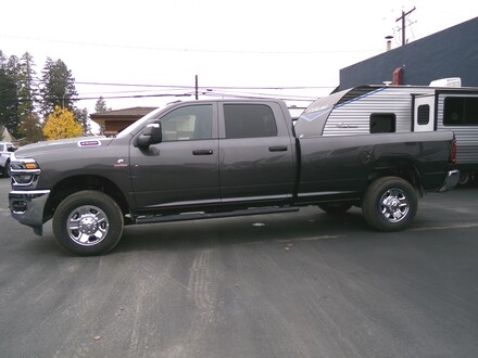 2026 Ram 2500 Tradesman Truck