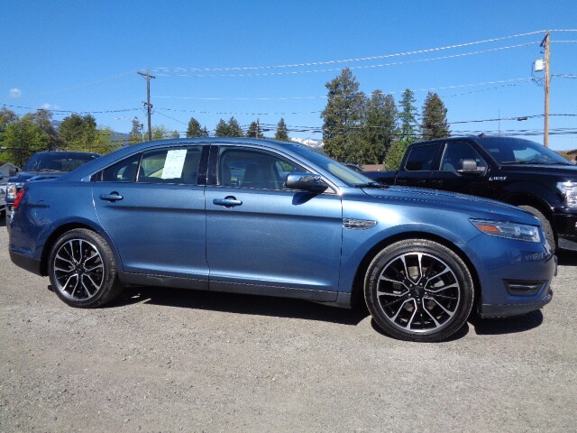 2019 Ford Taurus Limited photo 3