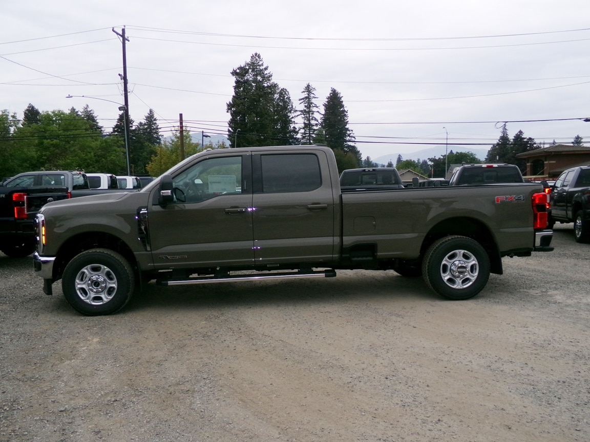 2026 Ford F-350 Super Duty XLT's photo