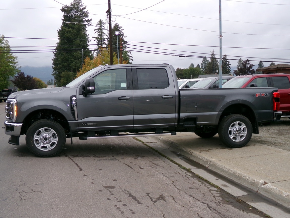 2026 Ford F-350 Super Duty XLT's photo