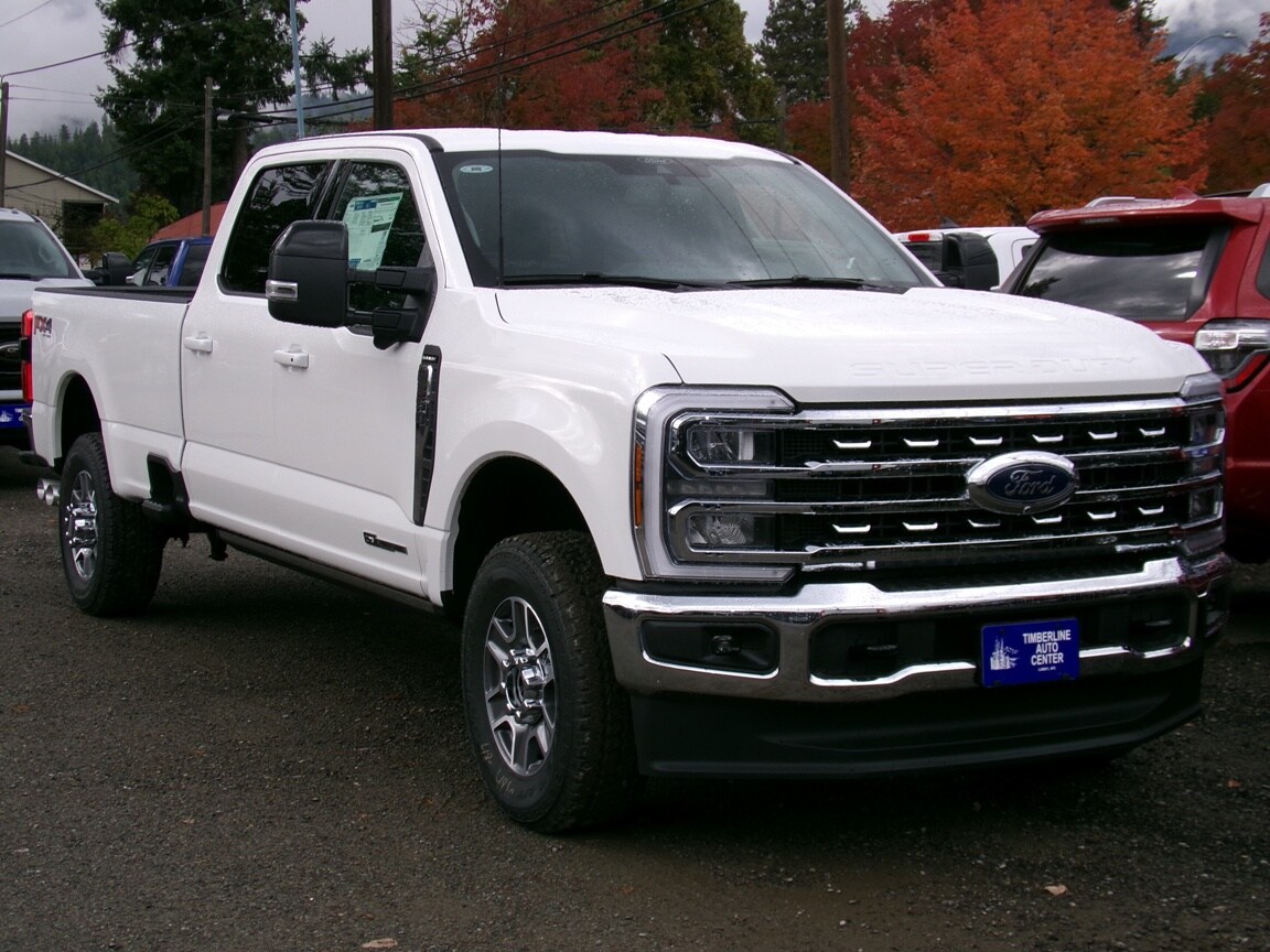 2026 Ford F-350 Lariat photo 4