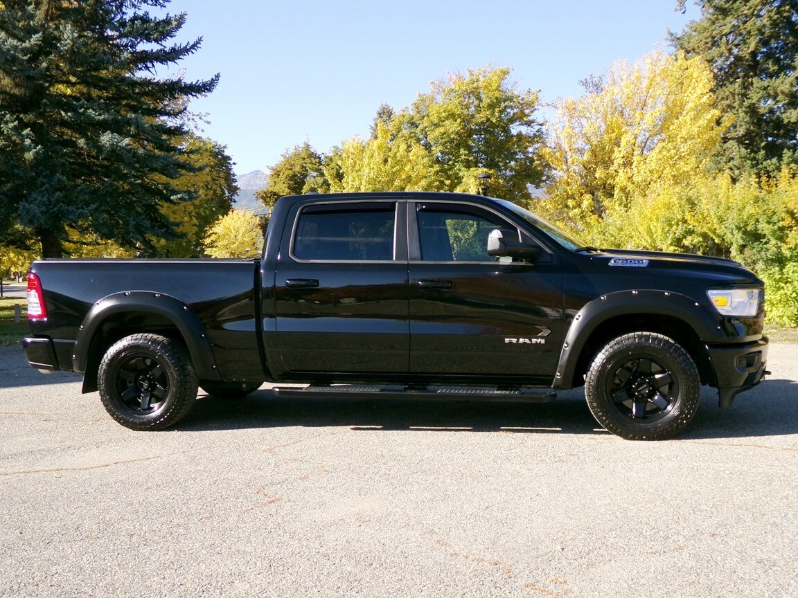 2024 Ram 1500 Big Horn SLT photo 4