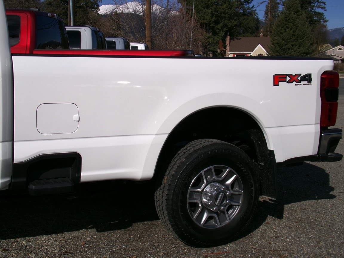 2026 Ford F-350 Super Duty Lariat - Photo 13