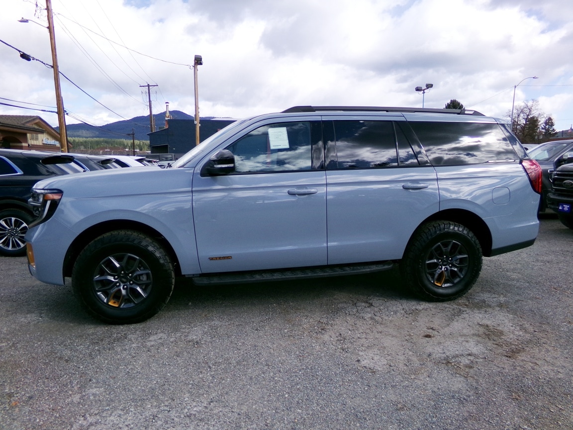 2026 Ford Expedition Tremor 4x4's photo