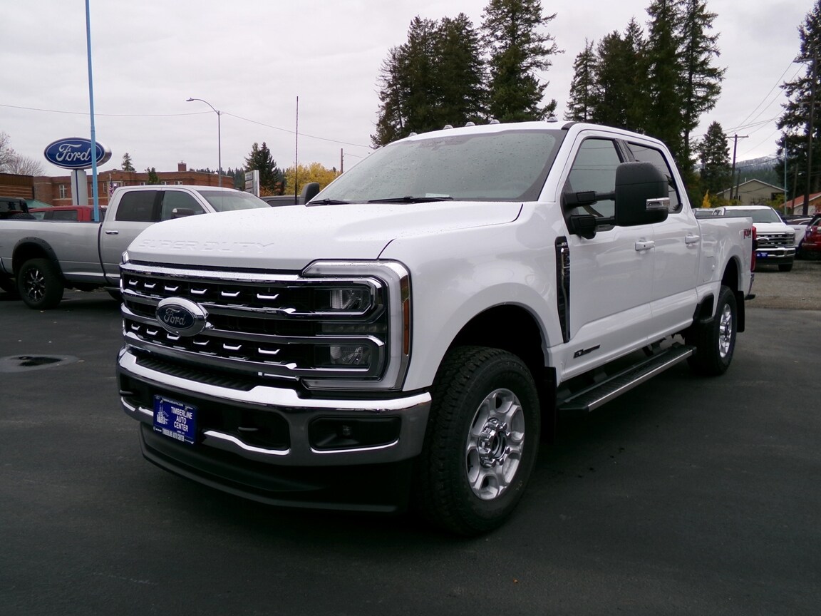 2026 Ford F-250 XLT photo 2