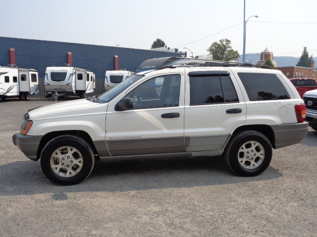 Used 1999 Jeep Grand Cherokee LAREDO with VIN 1J4GW58S2XC709189 for sale in Libby, MT