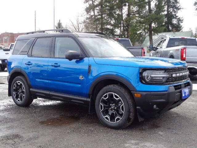 2025 Ford Bronco Sport Outer Banks photo 3