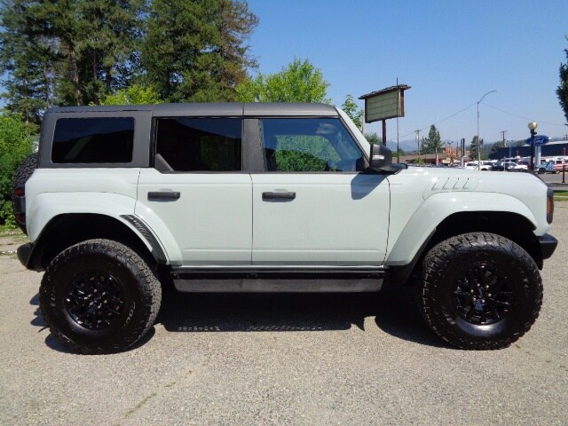 2024 Ford Bronco Raptor photo 2