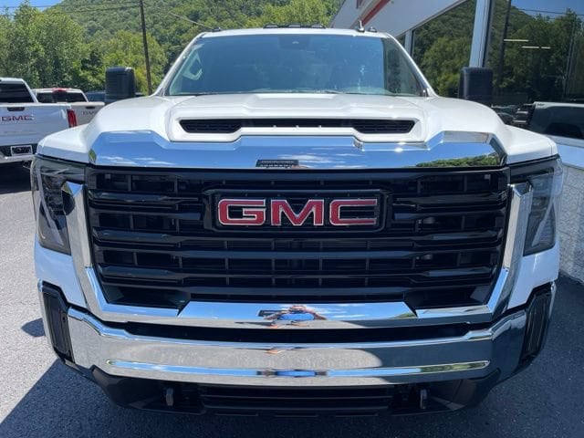 2026 GMC Sierra 2500HD Pro - Photo 3