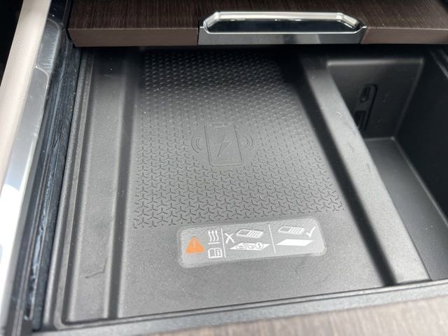 2026 GMC Acadia Denali - Photo 36