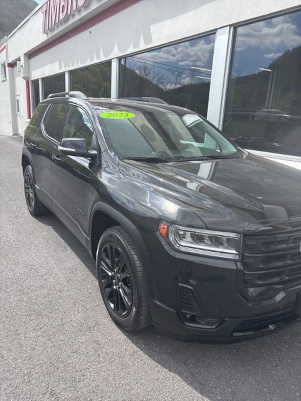 Used 2023 GMC Acadia SLT SUV