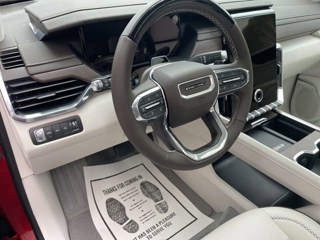 2026 GMC Acadia Denali - Photo 30