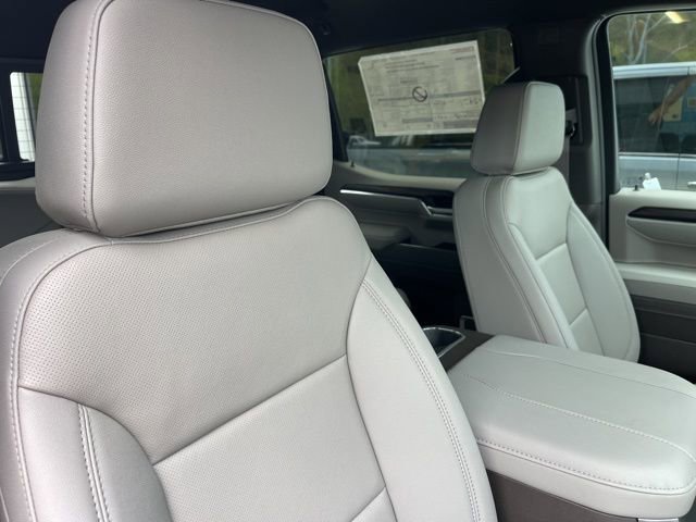 2026 GMC Sierra 1500 SLT - Photo 13
