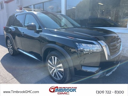 2022 Nissan Pathfinder Platinum SUV