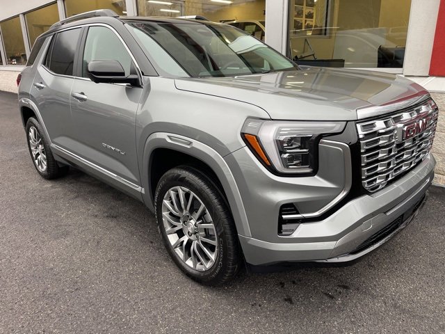 2026 Gmc Terrain Denali photo 2