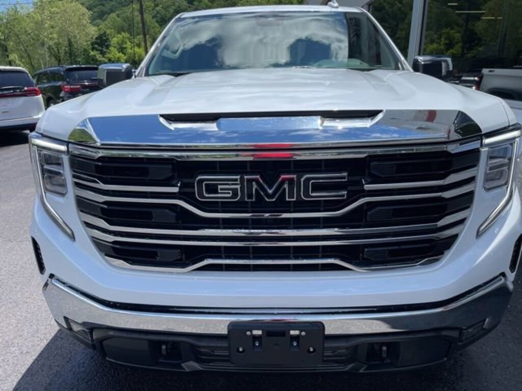 New 2026 GMC Sierra 1500 SLT Truck