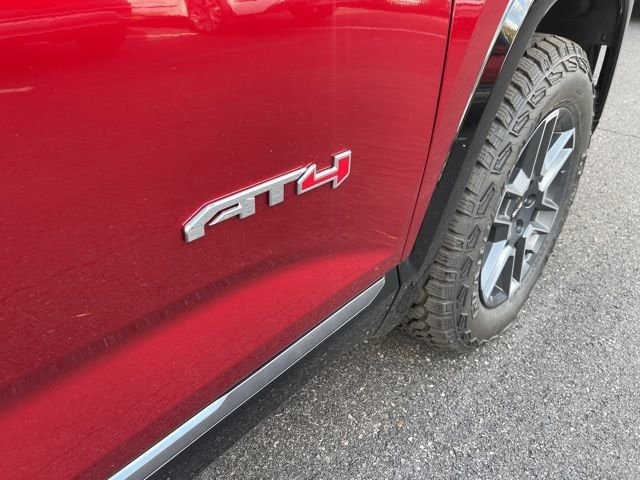 2026 GMC Terrain AT4 - Photo 7
